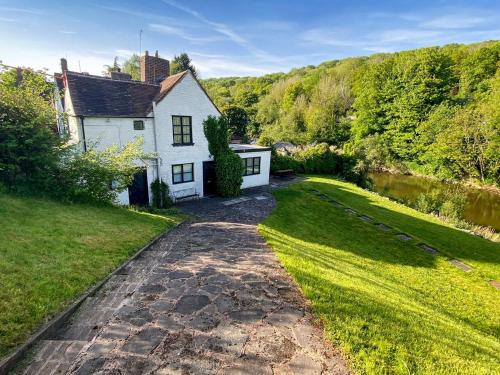 Willow Cottage