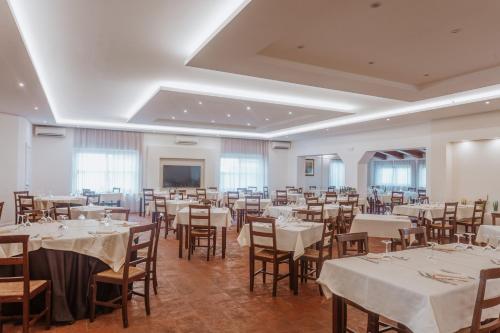 Étterem, Resort Fior di Sardegna in Posada