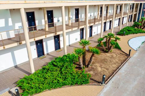 สวน, Residence al Palace in วาสโต