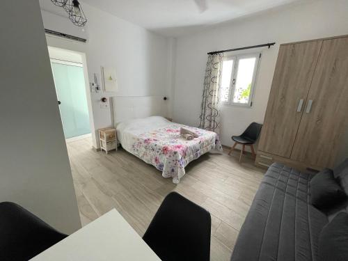 Arguineguin Beach Lux Solarium Petite 5