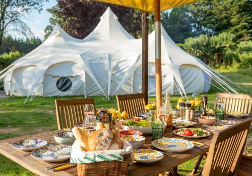 8-Bed Lotus Belle Mahal Tent in The Wye Valley