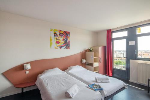 Hotel CIS Paris Maurice Ravel near Dhalgren Gallery