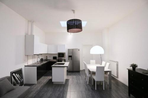 TREND APARTMENTS, Mediolan