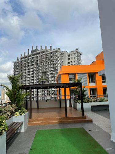 U806 2Bedrooms PoolAccess Netflix wifi85mbps Karaoke, Manila (photo 10)