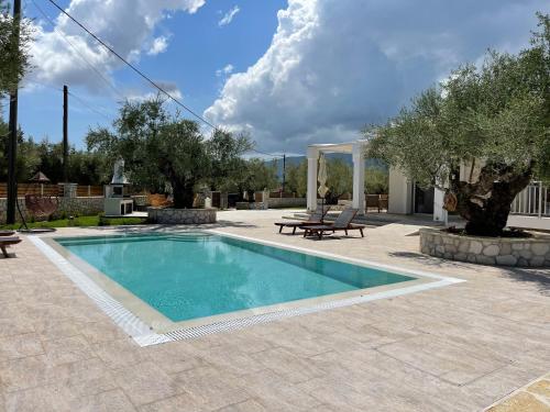 Villa Niva - Accommodation - Ayios Kirikos