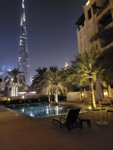 Luxury 3 Bedroom Apartment - DUBAI MALL 5 min Walk, Dubai