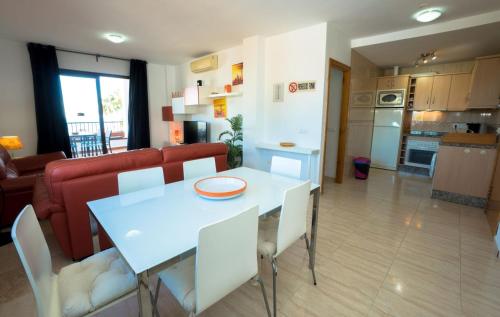 Apartment image 10