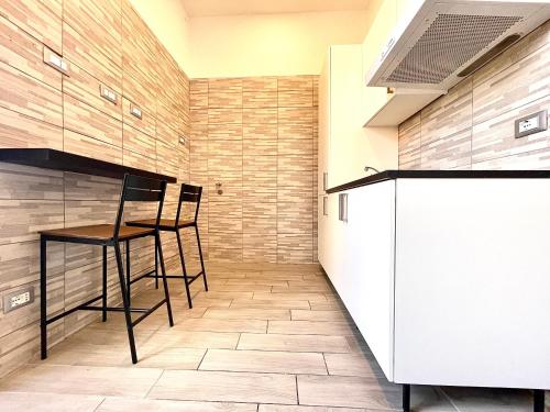 Kitchen, Colosseum Guest House in San Giovanni