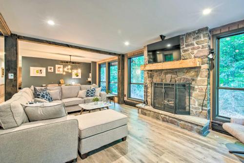 Pet-Friendly Pocono Pines Rental with Hot Tub! in Pocono Pines, USA