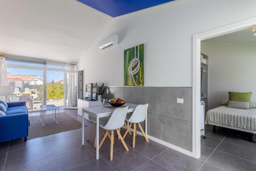 Beach Luxury Bungalow 2