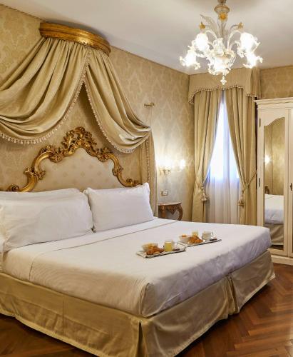 Hotel Orsaria Room Type - Triple Room