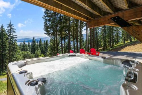 NEW! Views of CLE ELUM LAKE/MTN*NR*Suncadia* HOTTUB