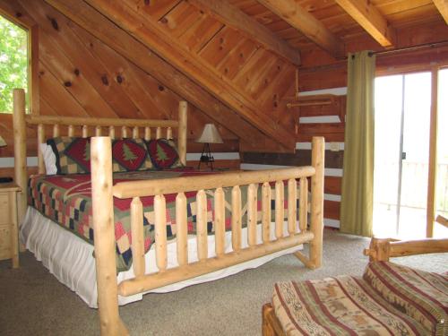 Lodge at Bradley Mountain - image 6