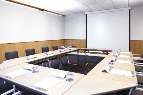 Novotel London Heathrow Airport M4 Jct 4