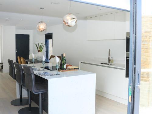 外部景觀, Sail Loft in 道利什市中心