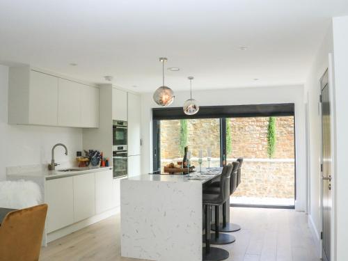 外部景觀, Sail Loft in 道利什市中心