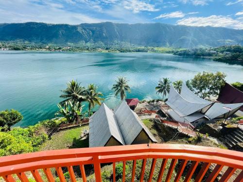 Vandu's View Guest house & Restaurant in Samosir