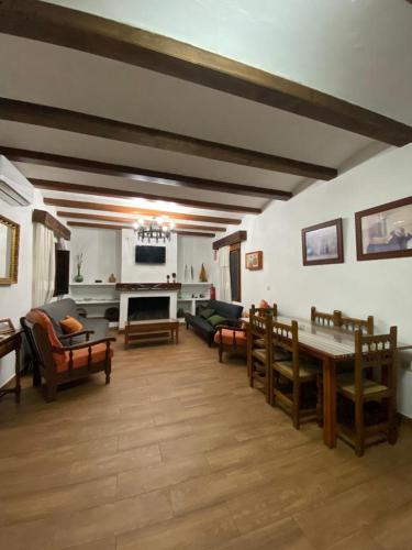 La Casa del Abuelo Jose in Marmolejo