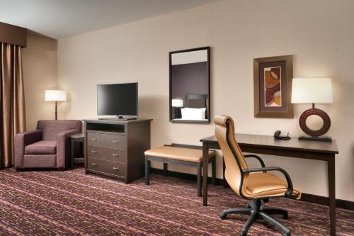 Holiday Inn Express Hotel & Suites Billings an IHG Hotel - image 6