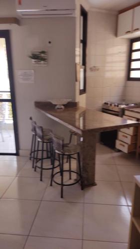 Apartamento no Condominio Wembley Tenis