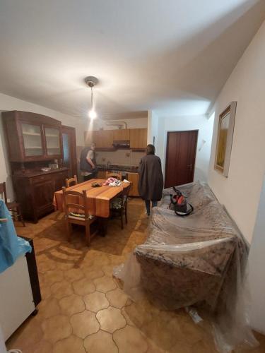  Appartamento incantevole con camino in 12060 Murazzano