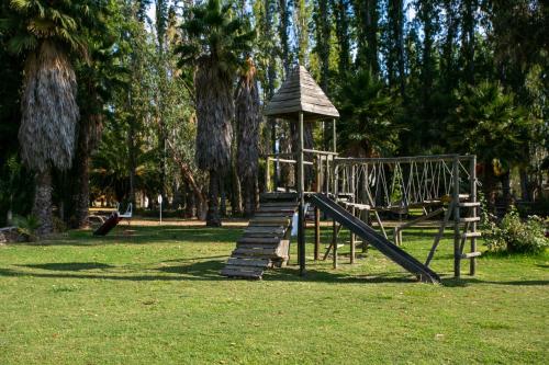 . Hotel Jardin del Lago