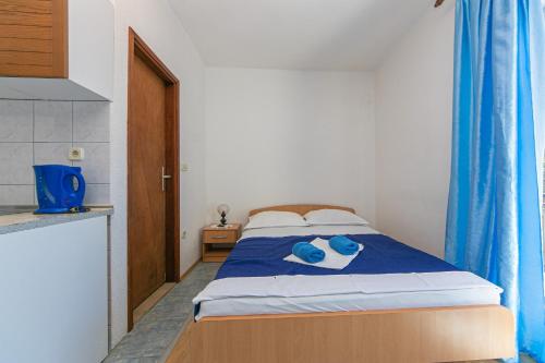 Apartments with a parking space Gradac Makarska - 14708 - image 14