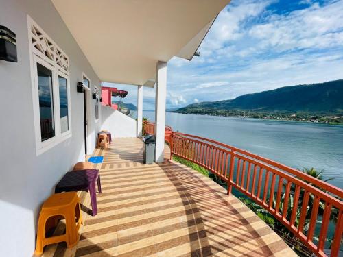 Vandu's View Guest house & Restaurant in Samosir