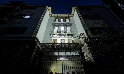 Buitenkant, Hotel Connaught Mews in Central Delhi