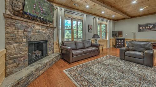 Wolf Branch Retreat in Cherry Log, USA