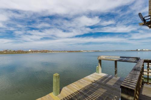 Leeward Cove Cottage B-3 by Padre Escapes - image 2