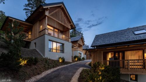 Hideaway Hotel Montestyria Chalets & Suiten