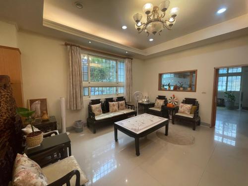 Shinchen 88 Villa in Dongshi District