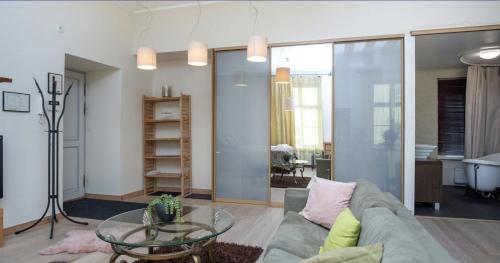 Spacious Studio Apartment in the heart of Old Town, Tallinn (photo 5)