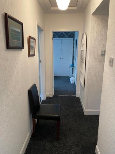 Зовнішній вигляд готелю, Clarkes 1st floor Apartment Leslie- Golf Paradies in Leslie
