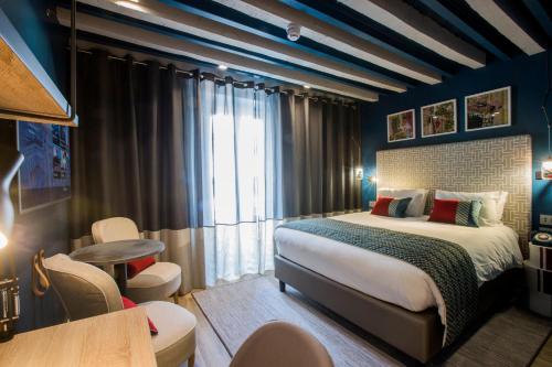 395890179 Hotel Indigo Milan - Corso Monforte by IHG