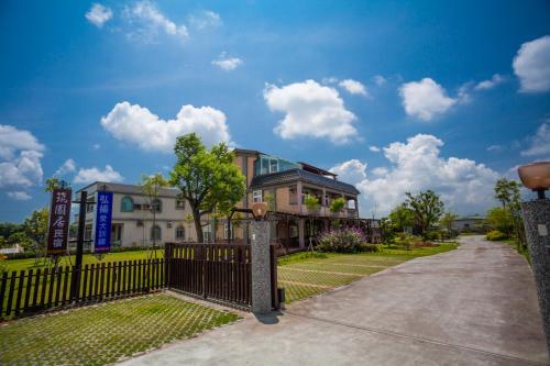 Zhu Yuan Ju Bed and Breakfast - 출입구