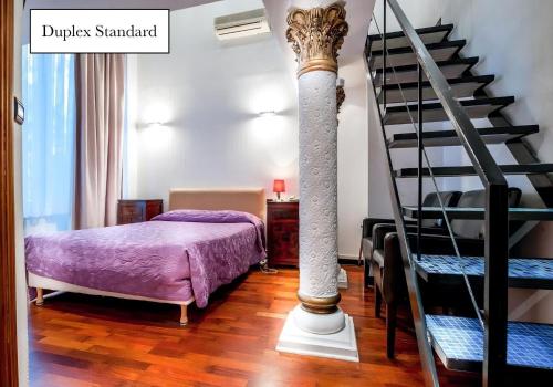1 double bed, 2 twin beds