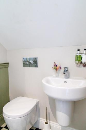 Goodramgate Apartments - image 3