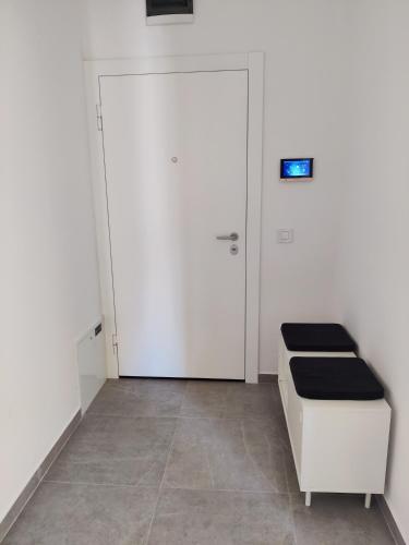 One-Bedroom Apartment room in Yellow Submarine apartment Banja Luka