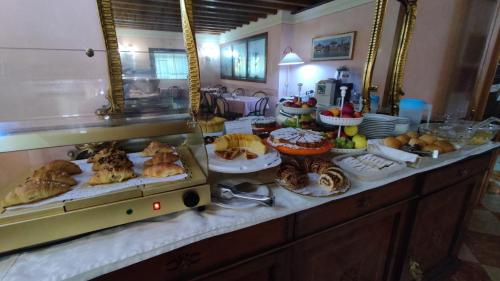 Hotel Antico Moro - image 13