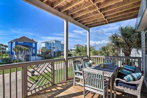 Coastal Galveston Home 2 Balconies, Walk to Beach