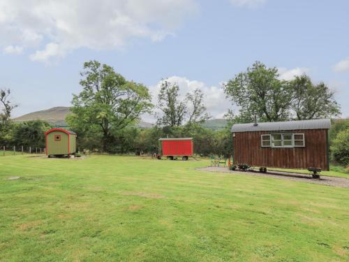 Tilly Gypsy-style Caravan Hut