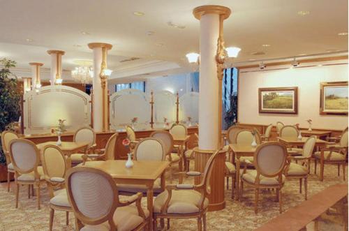 Hotel Riu Fluviá - image 3