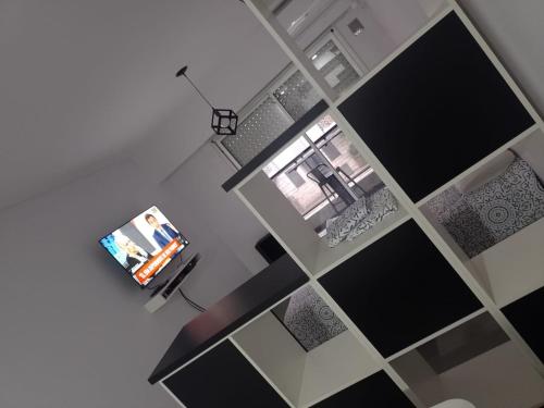 One-Bedroom Apartment image 9