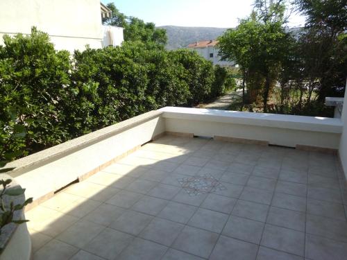 Apartment with Terrace image 4