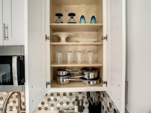 Steps From the beach, renovated 1bd 1 bth in Indian Rocks Beach