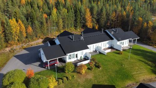 Townhouse - 1bdr-Sauna-Fireplace - close to Santa Claus Village - Apartment - Rovaniemi