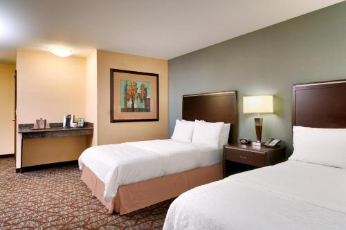 Holiday Inn Express Hotel & Suites Butte