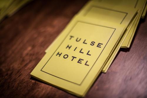 Tulse Hill Hotel - image 7